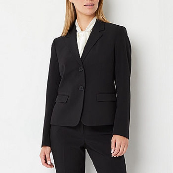 Evan Picone Jackets & Blazers - NWT Evan Picone Petite Essentials Core Suiting Jet Black Stretch Blazer Size 10P